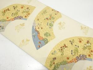 綴れ　地紙に草花模様織り出し　袋帯